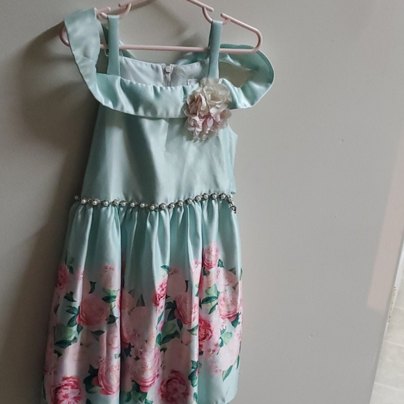 RARE EDITION EASTER DRESS - Picture 1 of 6